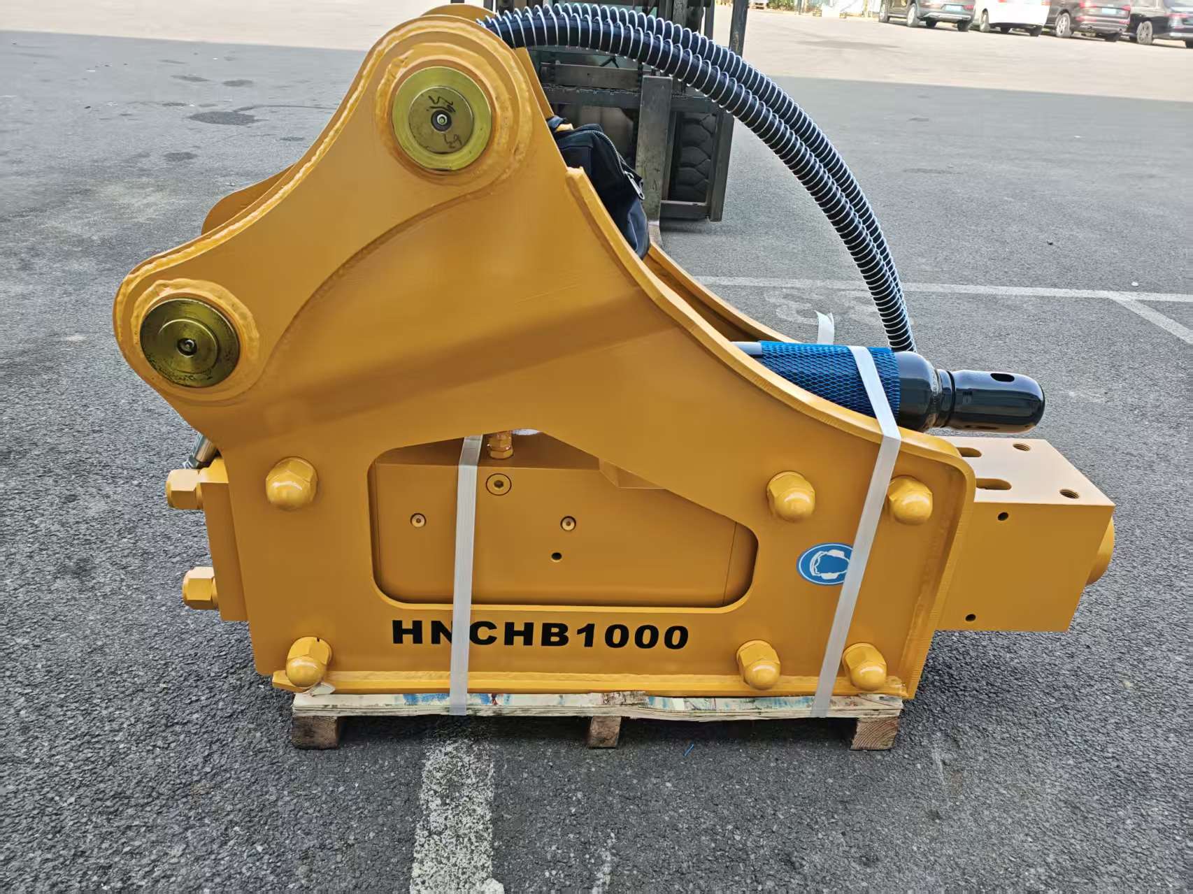 Mini Excavator - Kombine Hidrolik Kırıcı ve Kütük Tutucu